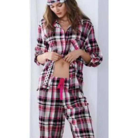 Victoria's Secret Dreamer Pink and Black Plaid Flannel Pajama Set Size Small - Picture 1 of 14